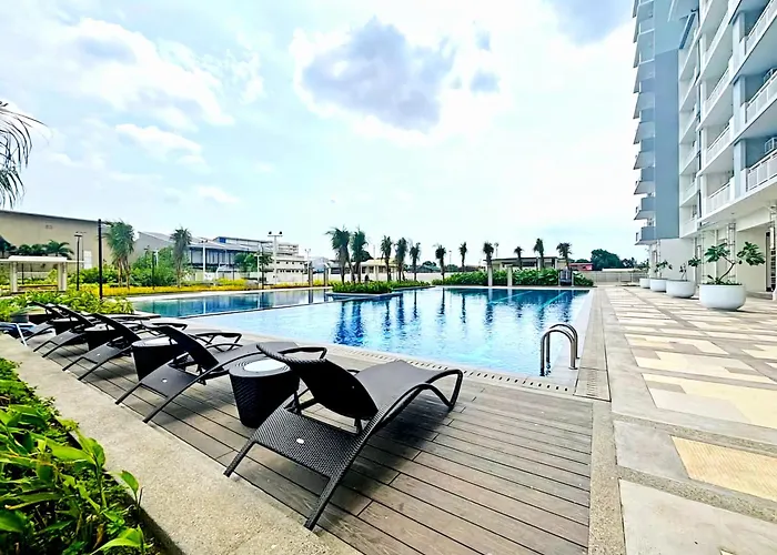 3br Hiraya Penthouse 41st Floor At Sonora Garden Residences Aparthotel Manila